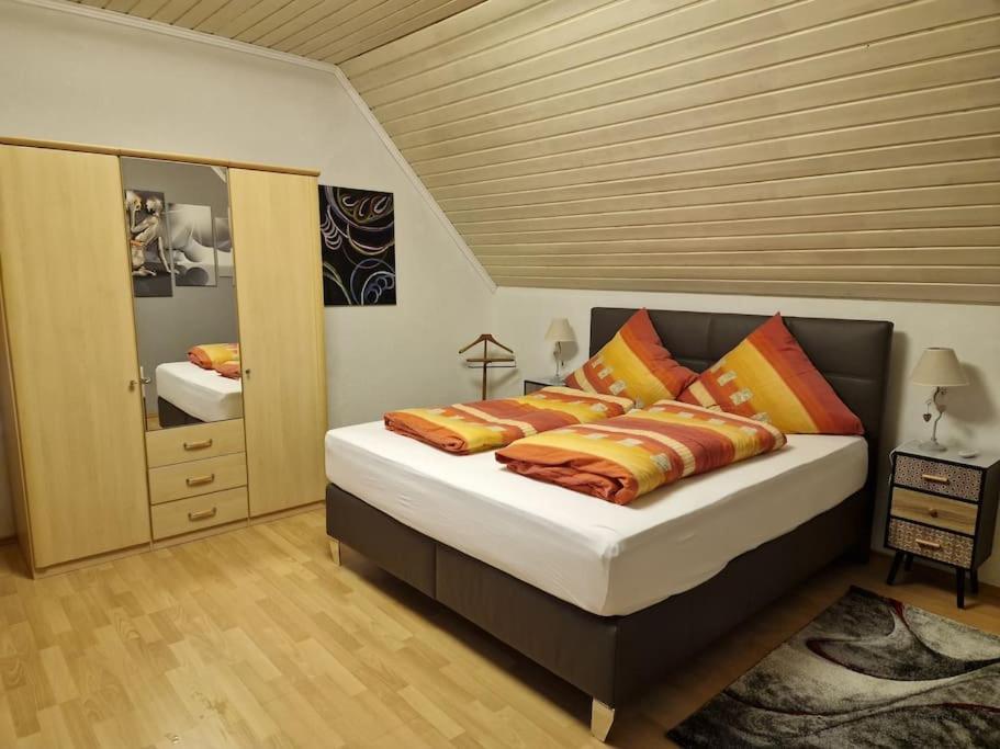 Hell Und Gemuetlich, Ca. 60Qm. Apartment Osnabruck Bagian luar foto